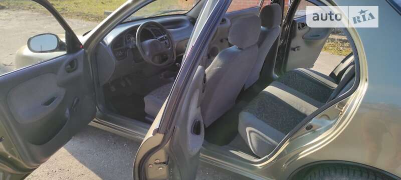 Седан Daewoo Sens 2004 в Хмельницком