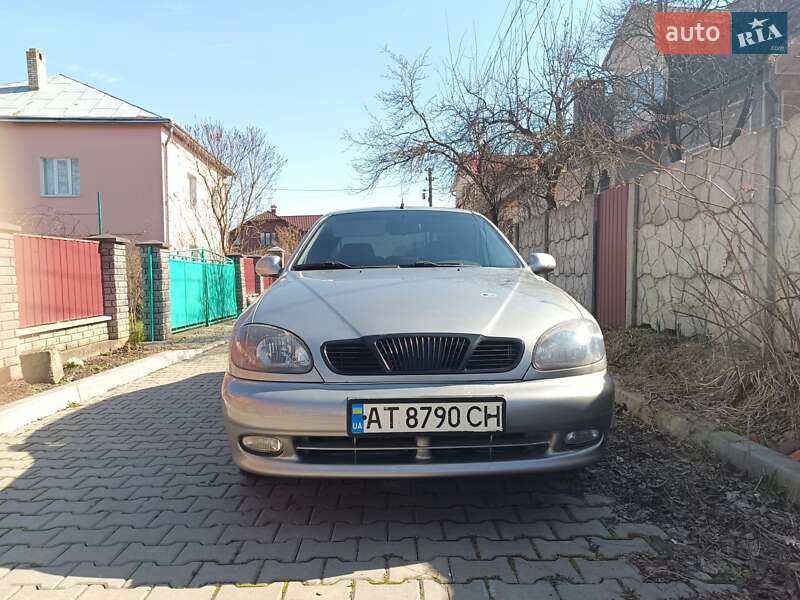Седан Daewoo Sens 2004 в Тлумаче