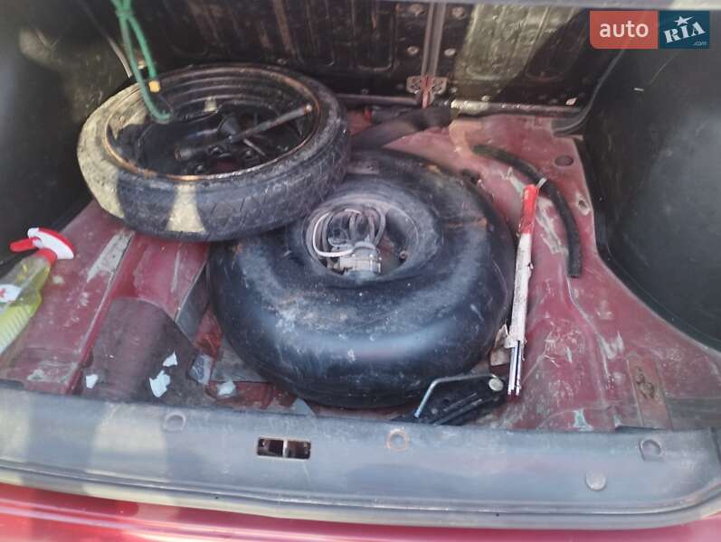 Седан Daewoo Sens 2003 в Тернополі