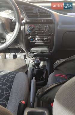 Седан Daewoo Sens 2003 в 