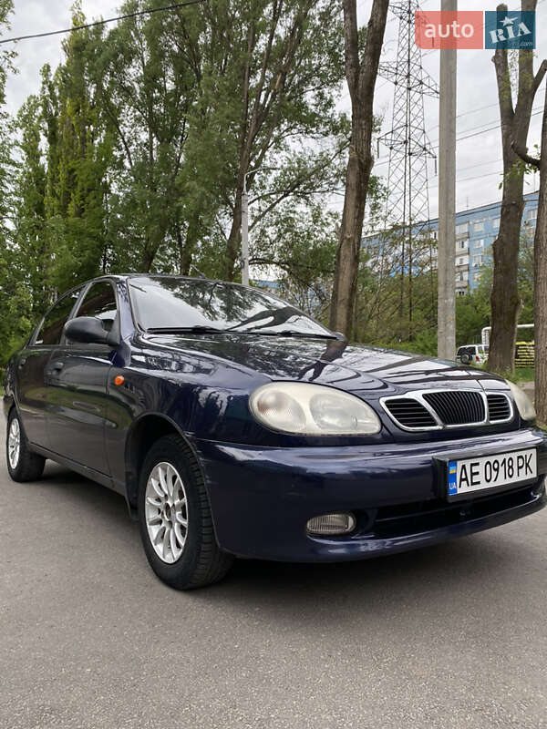Седан Daewoo Sens 2004 в Дніпрі