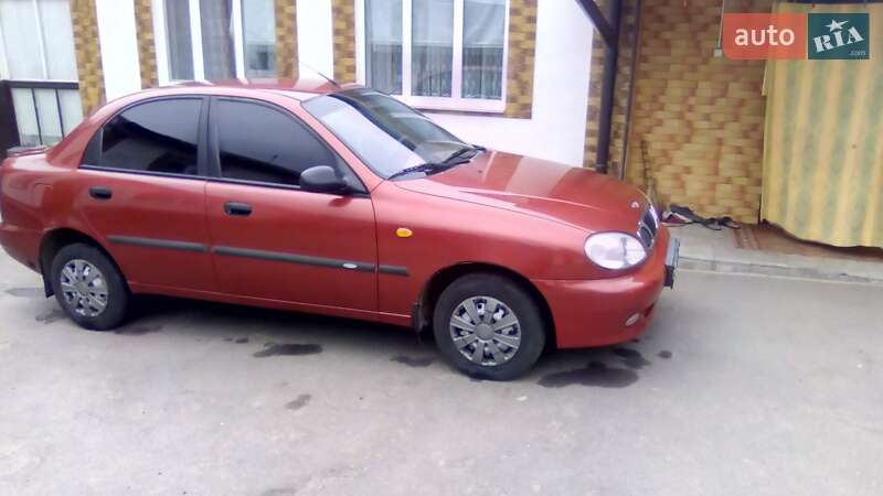 Седан Daewoo Sens 2006 в Умани