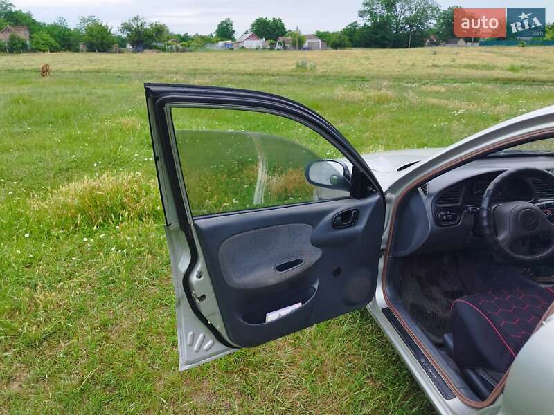 Седан Daewoo Sens 2006 в Березівці