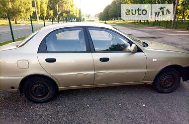 Седан Daewoo Sens 2013 в 