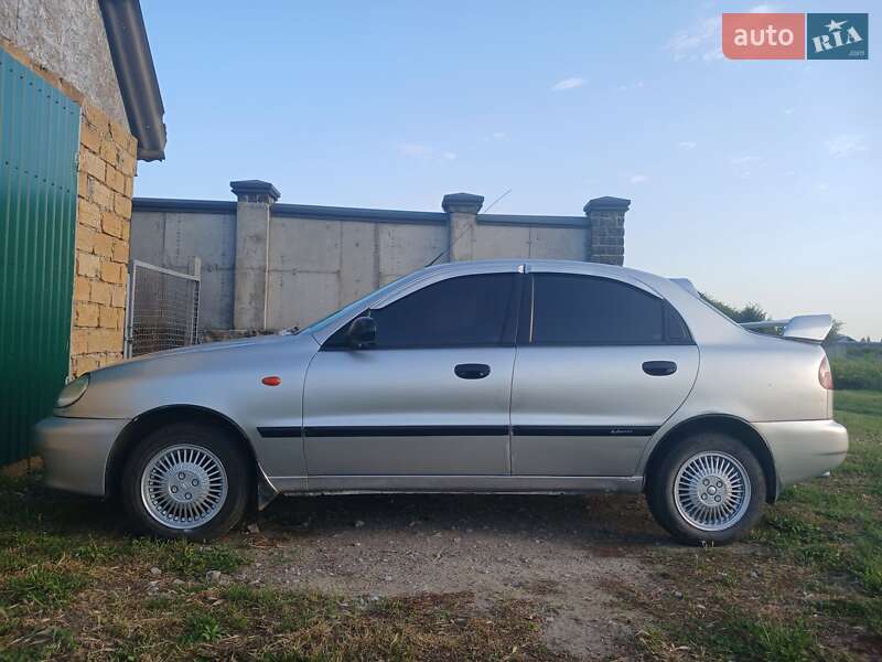 Седан Daewoo Sens 2005 в Днепре