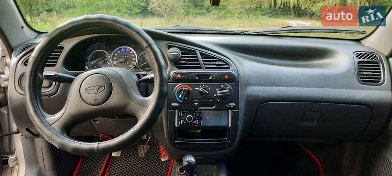 Седан Daewoo Sens 2002 в Киеве