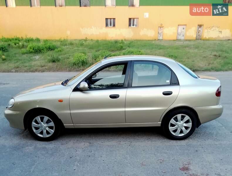 Седан Daewoo Sens 2004 в Харькове