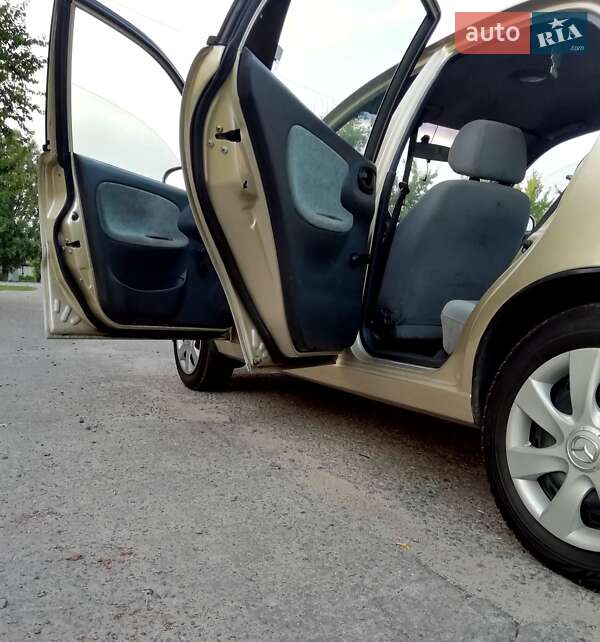 Седан Daewoo Sens 2004 в Харькове