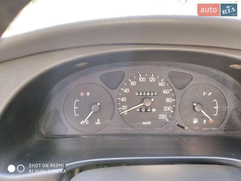 Седан Daewoo Sens 2005 в Харькове