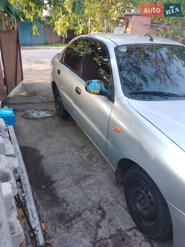 Седан Daewoo Sens 2004 в Запорожье