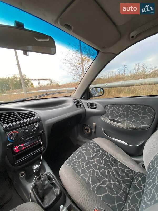 Седан Daewoo Sens 2003 в Николаеве