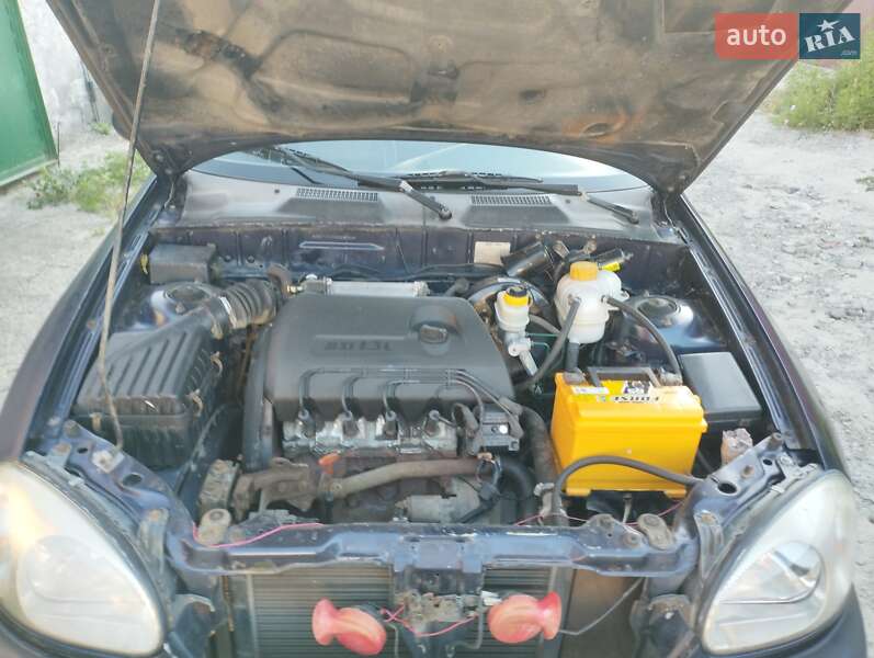 Седан Daewoo Sens 2004 в Харкові