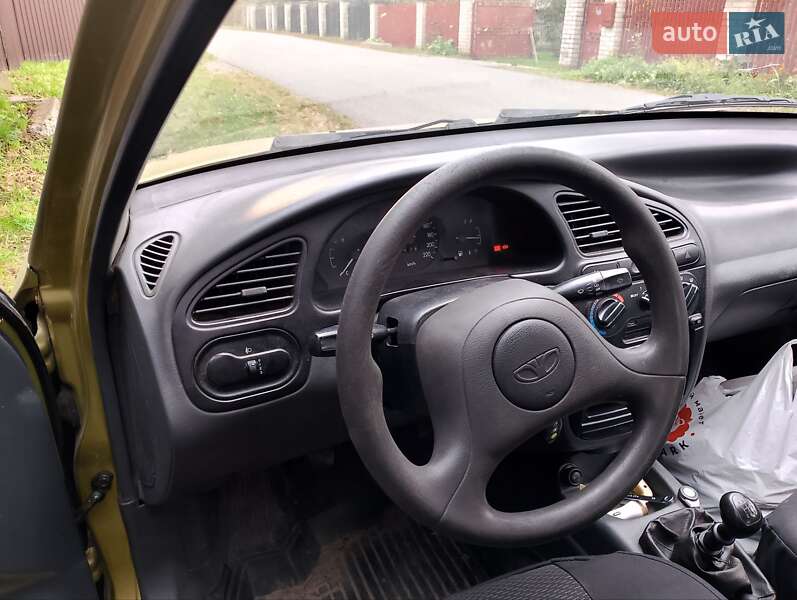 Седан Daewoo Sens 2006 в Львове