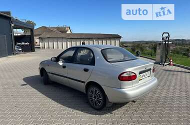 Седан Daewoo Sens 2004 в Шумске