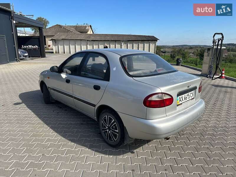 Седан Daewoo Sens 2004 в Шумске