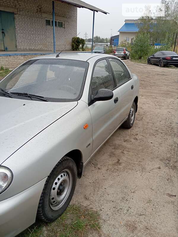 Седан Daewoo Sens 2004 в Житомире