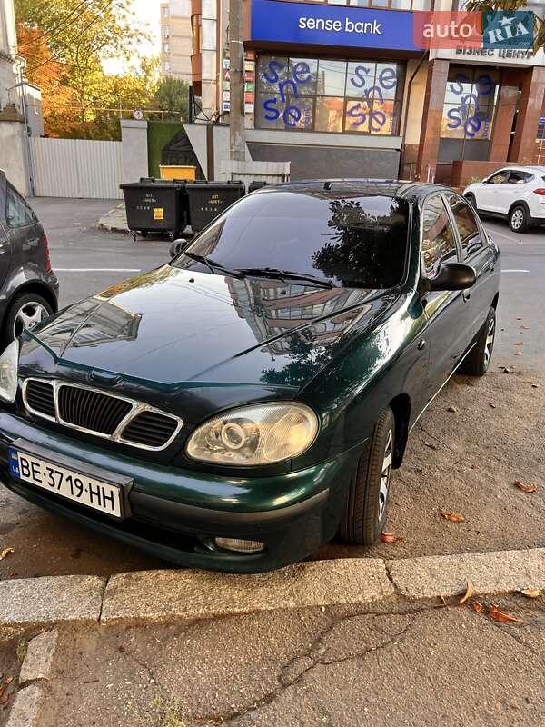 Седан Daewoo Sens 2004 в Новій Одесі
