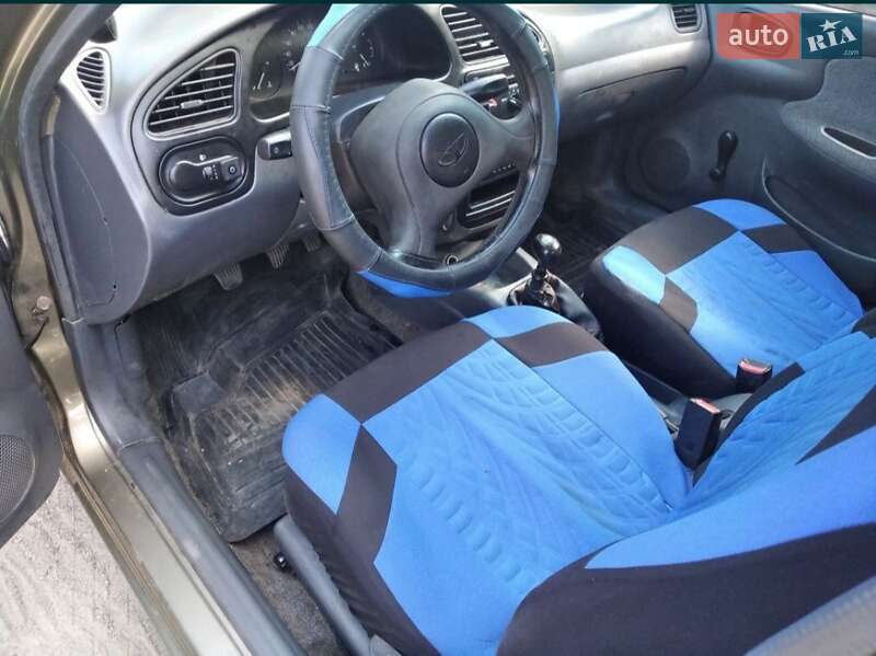 Седан Daewoo Sens 2006 в Первомайську