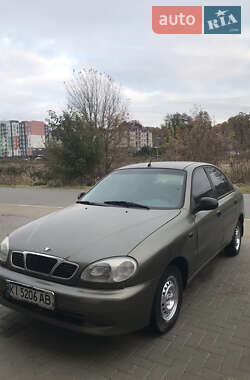 Седан Daewoo Sens 2004 в Буче