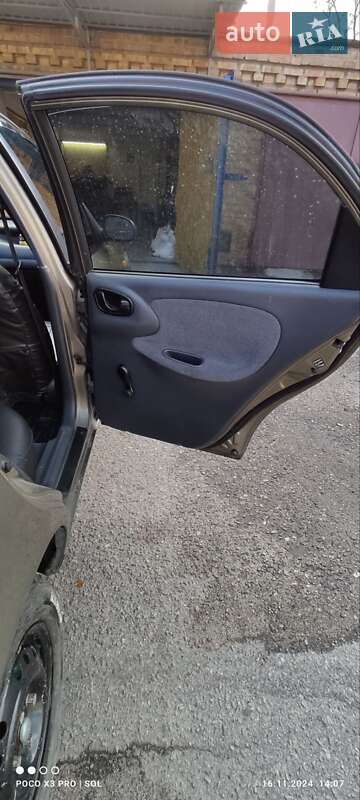 Седан Daewoo Sens 2005 в Запорожье