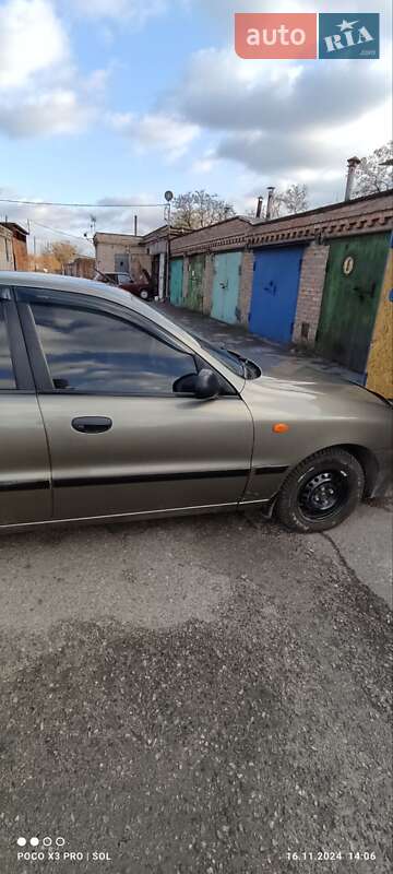 Седан Daewoo Sens 2005 в Запорожье