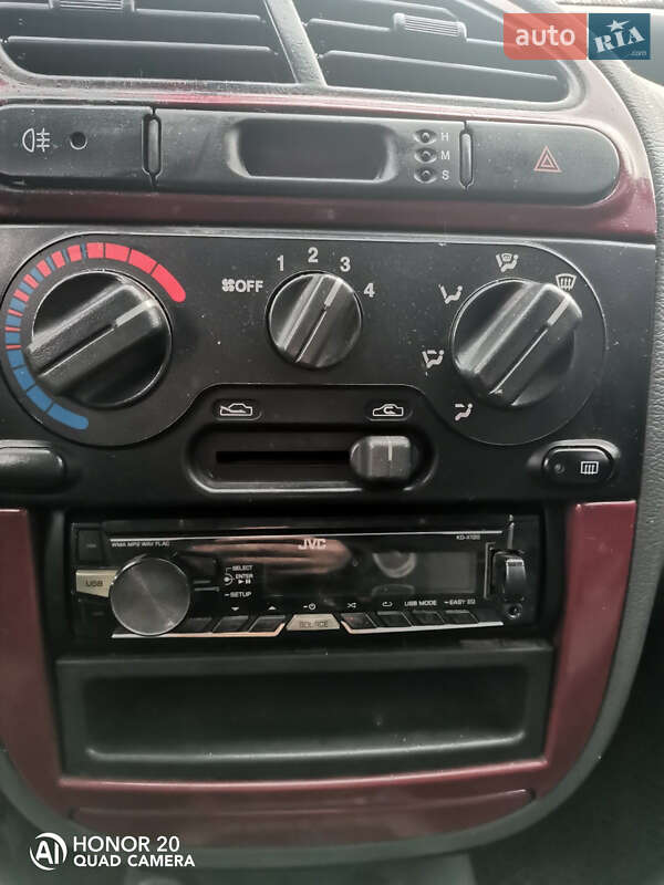 Седан Daewoo Sens 2013 в Запорожье