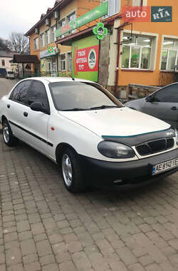 Седан Daewoo Sens 2004 в Львові