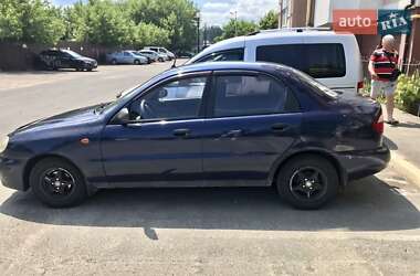 Седан Daewoo Sens 2002 в Киеве