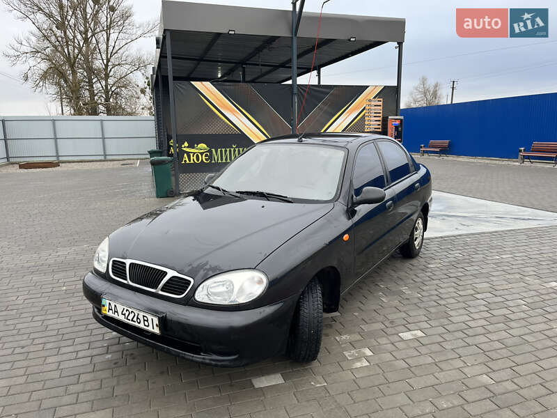 Седан Daewoo Sens 2006 в Ржищеві