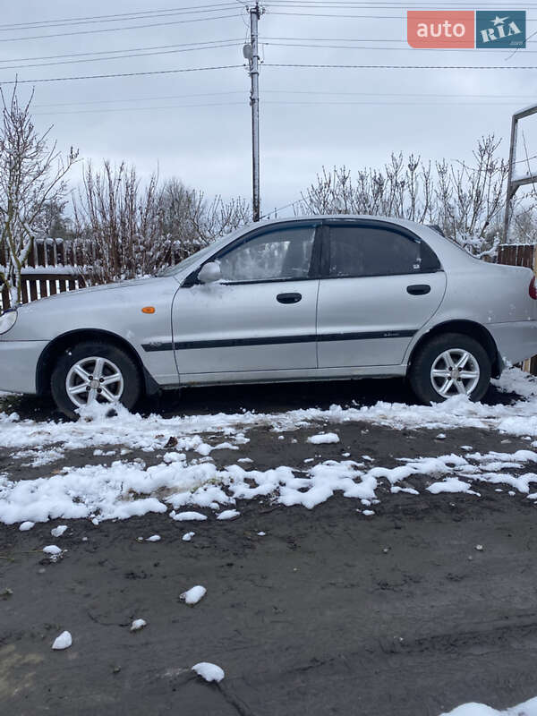 Седан Daewoo Sens 2004 в 
