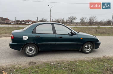 Седан Daewoo Sens 2004 в Днепре