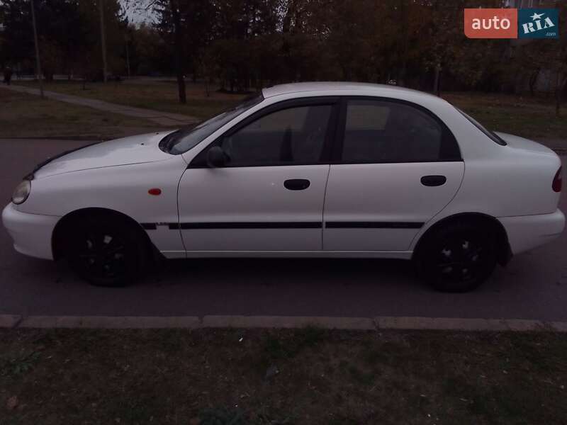 Седан Daewoo Sens 2004 в Кривом Роге