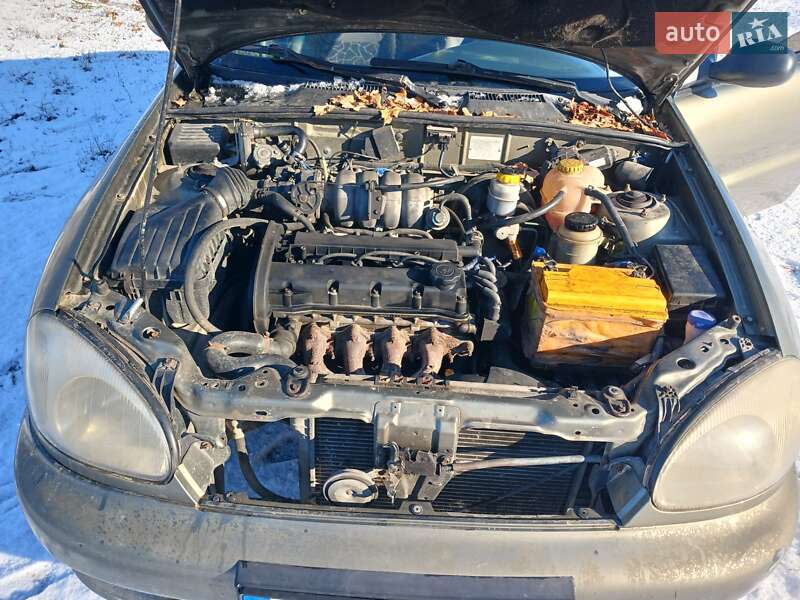 Седан Daewoo Sens 2002 в Крыжополе