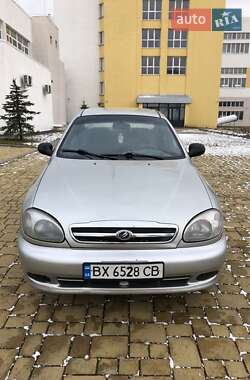 Седан Daewoo Sens 2010 в Рівному