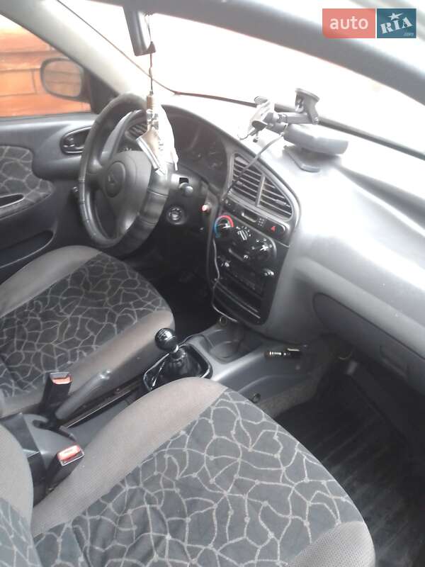 Седан Daewoo Sens 2003 в Черкассах