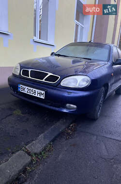 Седан Daewoo Sens 2004 в Ровно