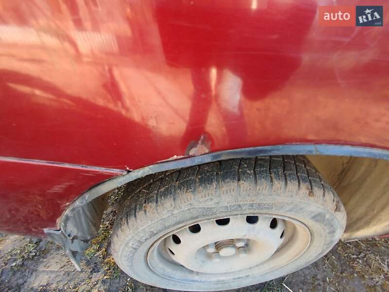 Седан Daewoo Sens 2004 в Ивано-Франковске