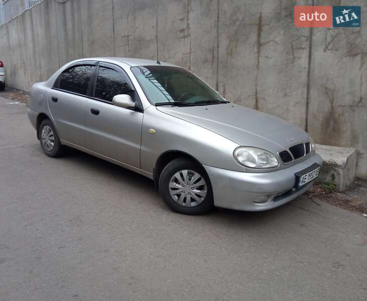 Седан Daewoo Sens 2003 в Днепре