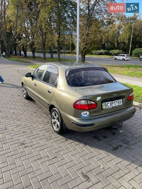 Седан Daewoo Sens 2004 в Бродах