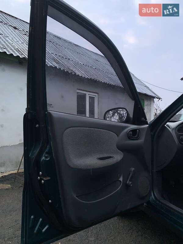 Седан Daewoo Sens 2007 в Полтаві