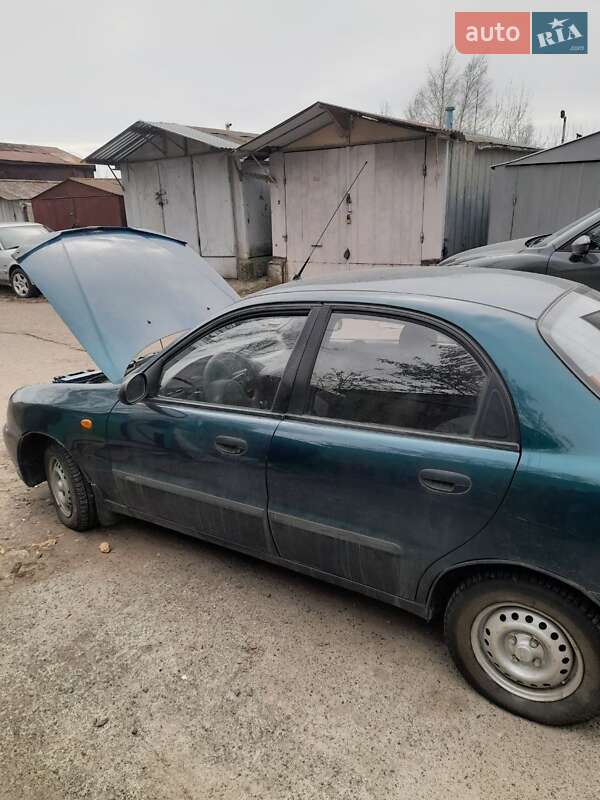 Седан Daewoo Sens 2004 в Львове