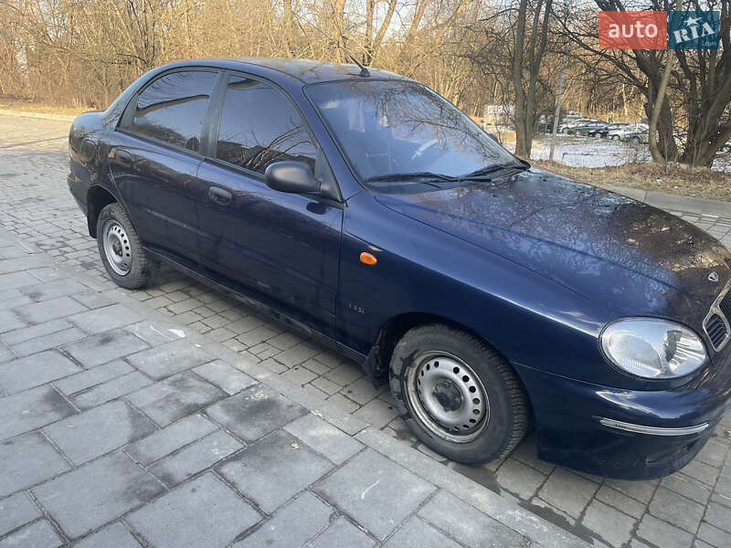 Седан Daewoo Sens 2003 в Львові