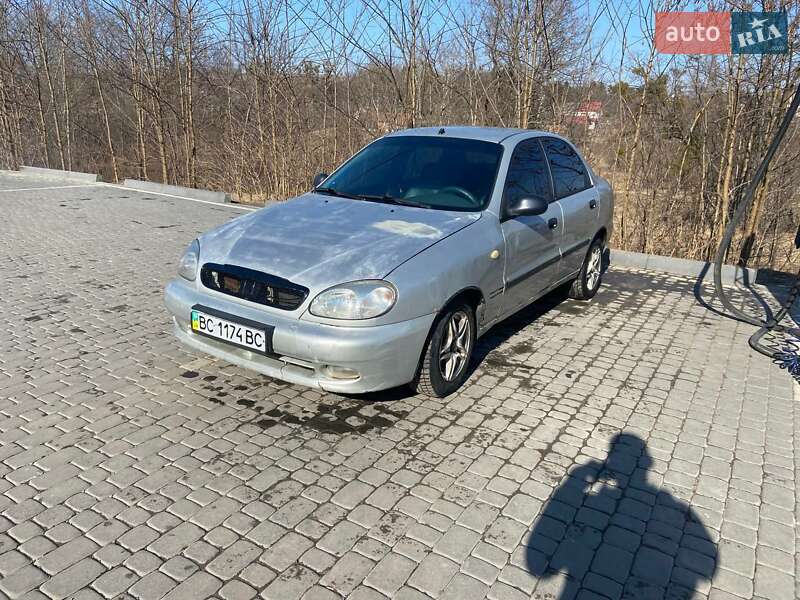 Седан Daewoo Sens 2003 в Львові