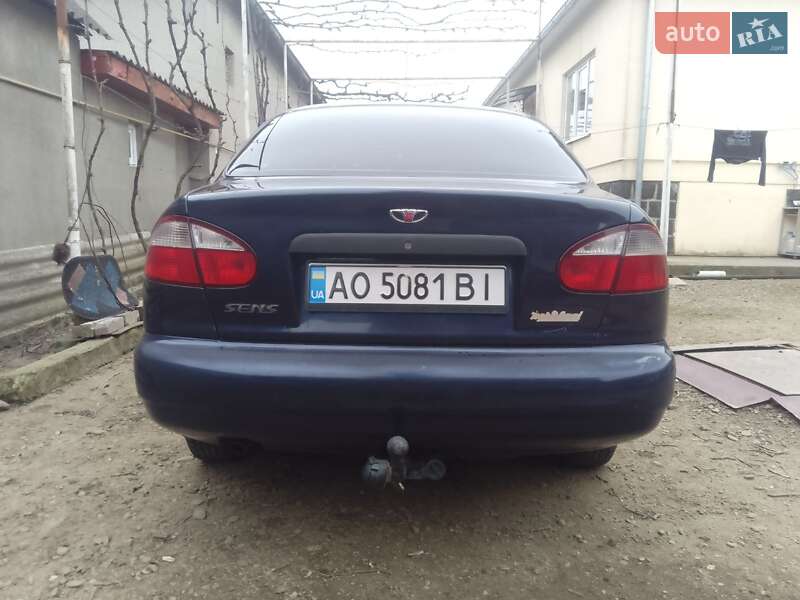 Седан Daewoo Sens 2004 в Ужгороде