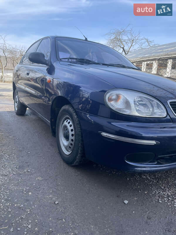 Седан Daewoo Sens 2003 в Львове