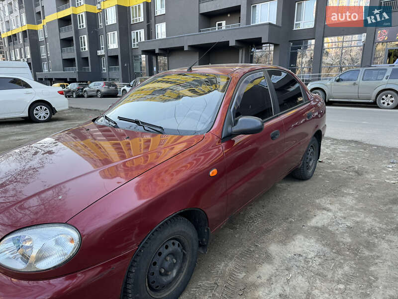 Седан Daewoo Sens 2006 в Киеве