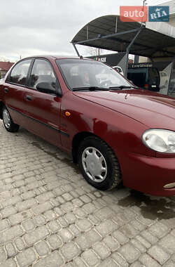 Седан Daewoo Sens 2004 в Бучачі