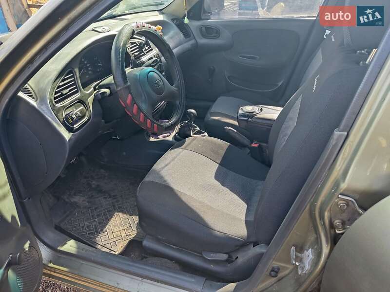 Седан Daewoo Sens 2005 в Бобровице