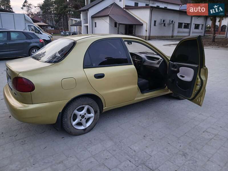 Седан Daewoo Sens 2006 в Львове