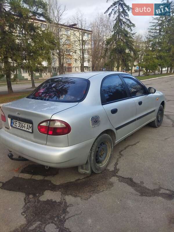 Седан Daewoo Sens 2004 в Дніпрі